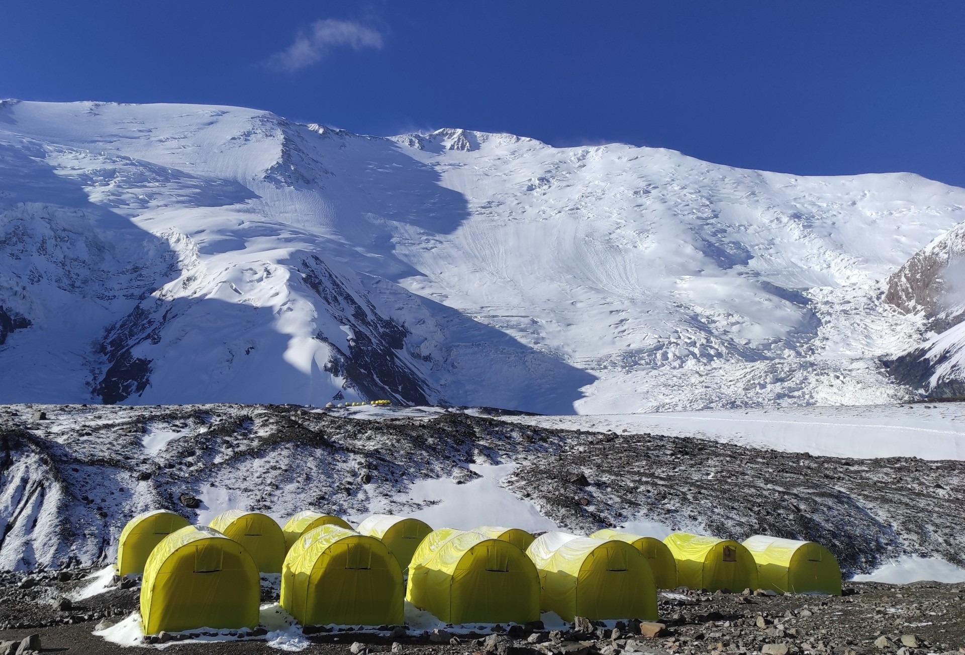 Ascensione al Peak Lenin